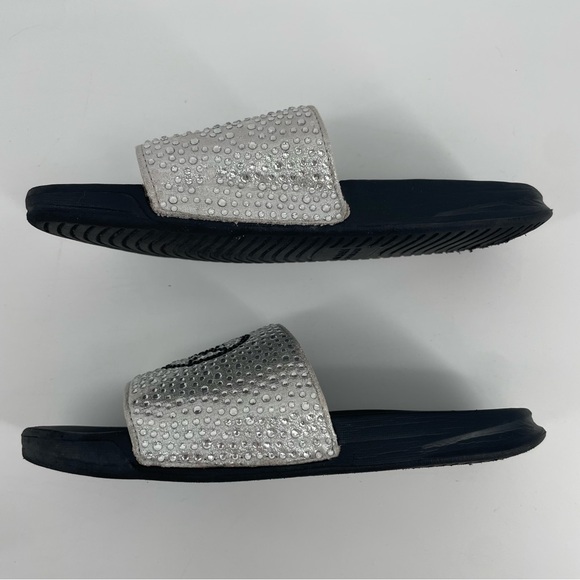 Michael Kors Girl’s Slide Sandals Silver Rhinestones MK Logo 3 - Picture 4 of 9